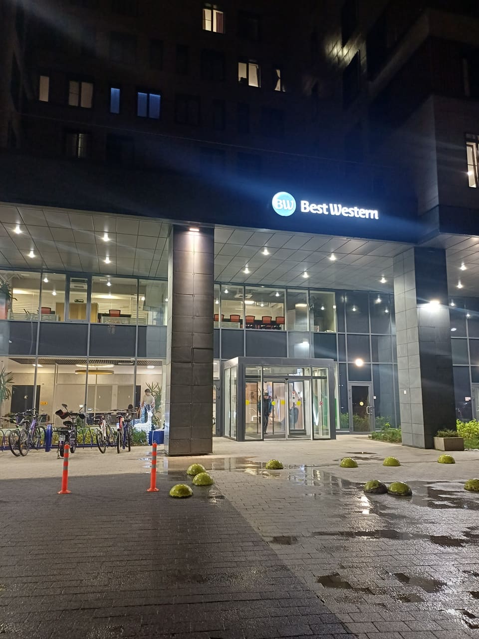 Best Western Zoom Hotel